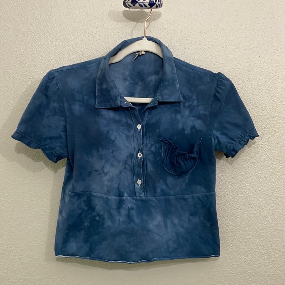 Crop miu miu blue tie dye collar shirt